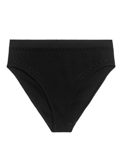 Seamless Bikini Briefs - Black
