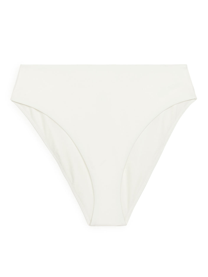 Bikini Bottom - White