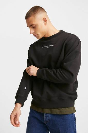 Studio Total Sweatshirt Appelez Crew Svart