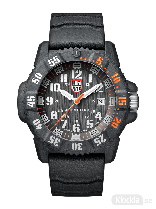 Luminox Master Carbon SEAL XS.3801.C.SET