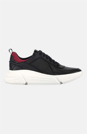 Sneakers i skinn TriComet run