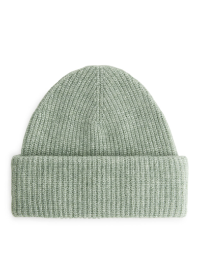 Classic Beanie - Green