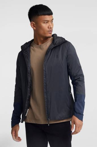 On Jacka Insulator Jacket M Black/Navy Svart
