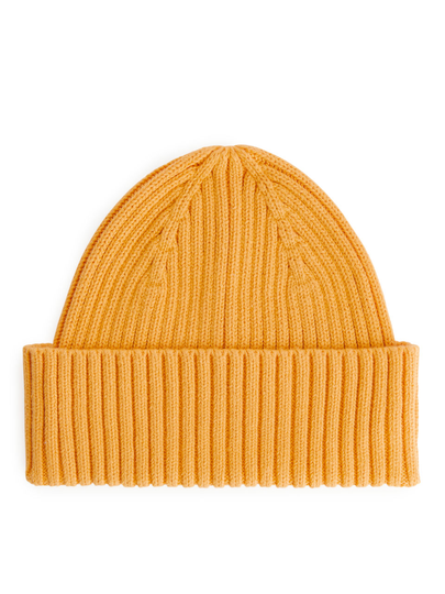 Rib Knit Beanie - Yellow