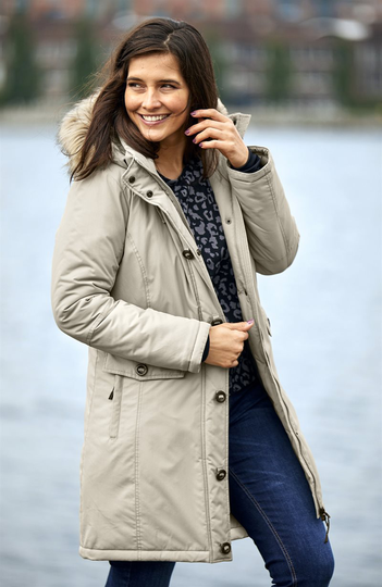 Varm parkas med krage