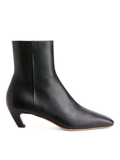 Mid-Heel Leather Ankle Boots - Black