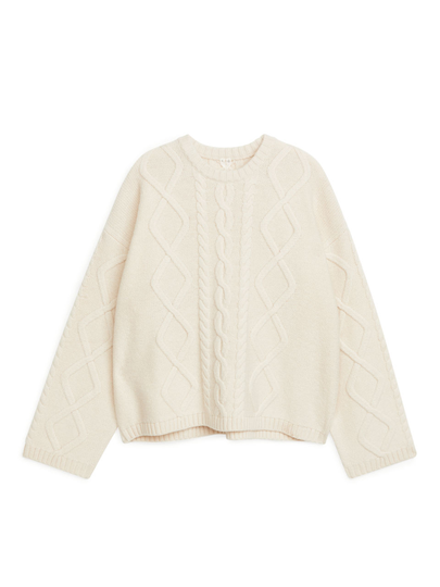 Cable-Knit Wool Jumper - White