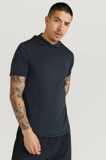 Studio Total Athleisure T-shirt Hooded Tee Svart