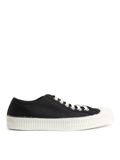 Novesta Star Master Trainers - Black