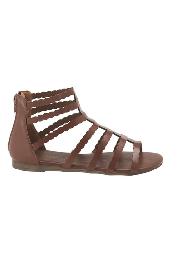 Sandal Hanna