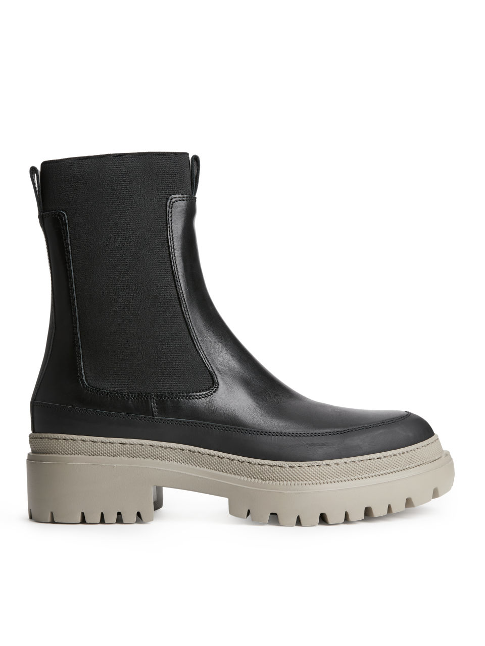 Chunky-Sole Leather Boots - Black